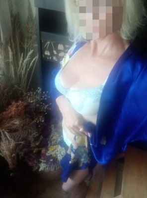 Лерочка АДЛЕР, 38 лет — минет в машине