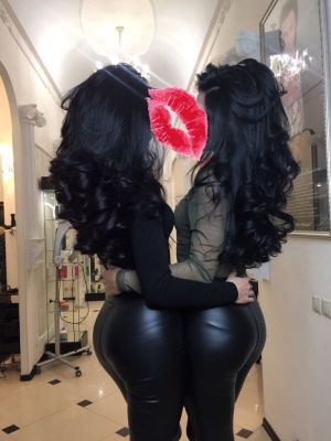 Ира и Кира , фото с сайта SexoSochi.ru