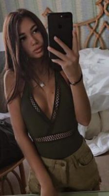 Катя , анкетные фото