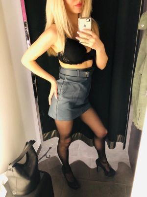 Алена , анкетные фото