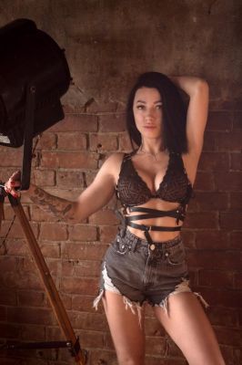 молодая шлюха Ксюша, фото и отзывы