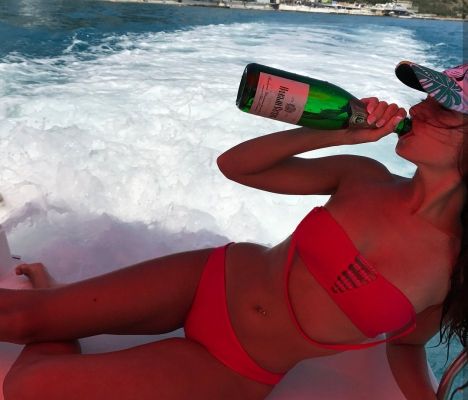 заказать проститутку на дом от 5000 руб. в час, (Ева Куни, г. Сочи)