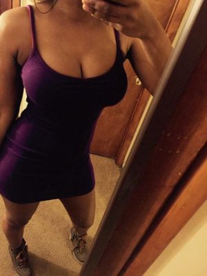 фигуристая проститутка Настя, 8 988 406-13-79, закажите онлайн