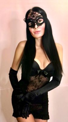 Лика — сексуальный массаж «Веточка сакуры»