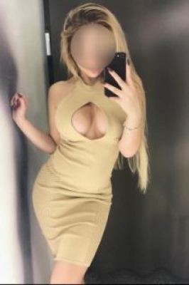 Ксюша — интим массаж на дому