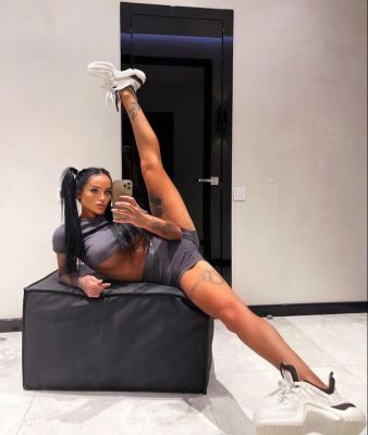 индивидуалка Келли, закажите девушку онлайн