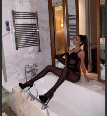 Аделина — секс и массаж от 10000 руб. в час