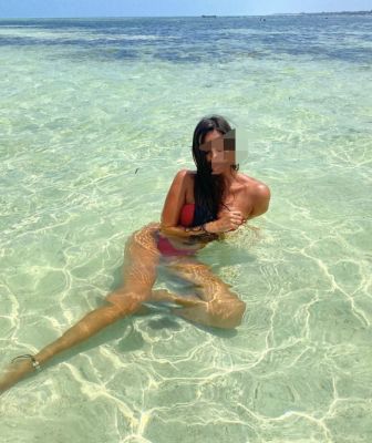 Катя гарантирует невероятный секс после массажа