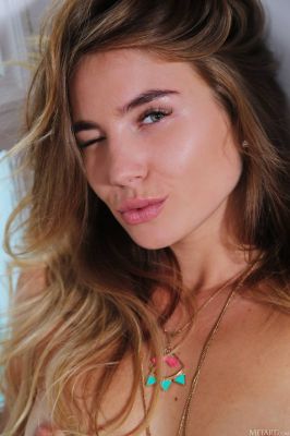 АЛЕКСАНДРА — возбуждающий массаж от 5000 руб.